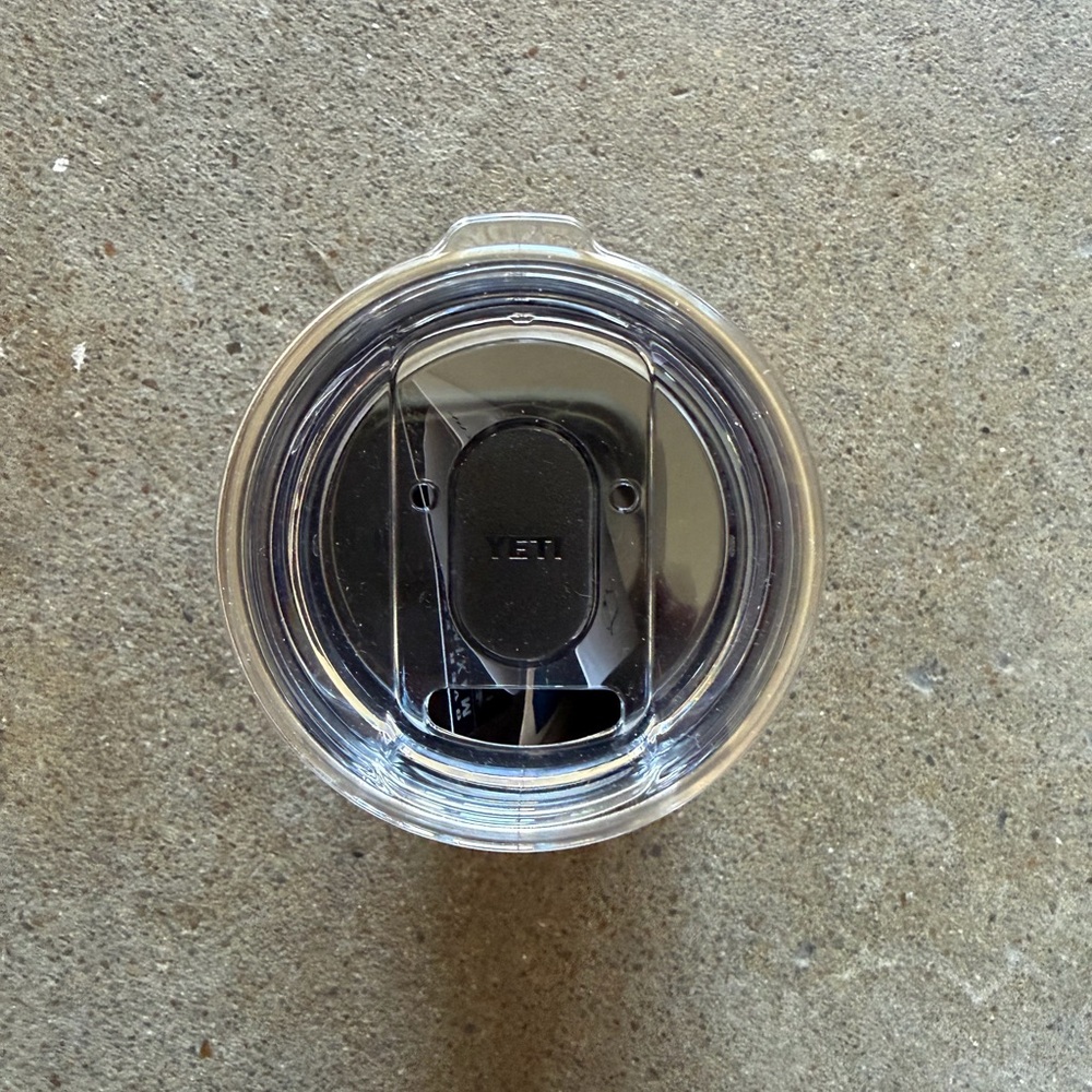 NWT Yeti Rambler 10oz Tumbler in Midnight Black Travel Hiking Outdoors Adventure - Picture 5 of 6